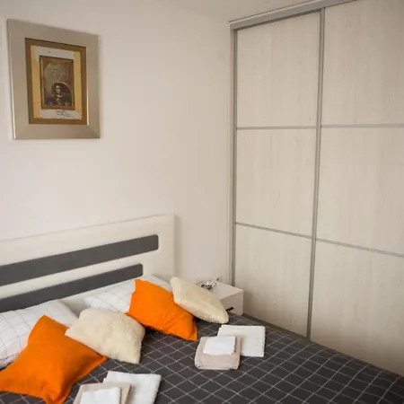 Lägenhet Apartman Anika, Lukavica, Sarajevo