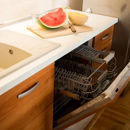 Lägenhet Apartman Anika, Lukavica, Sarajevo Lukavica